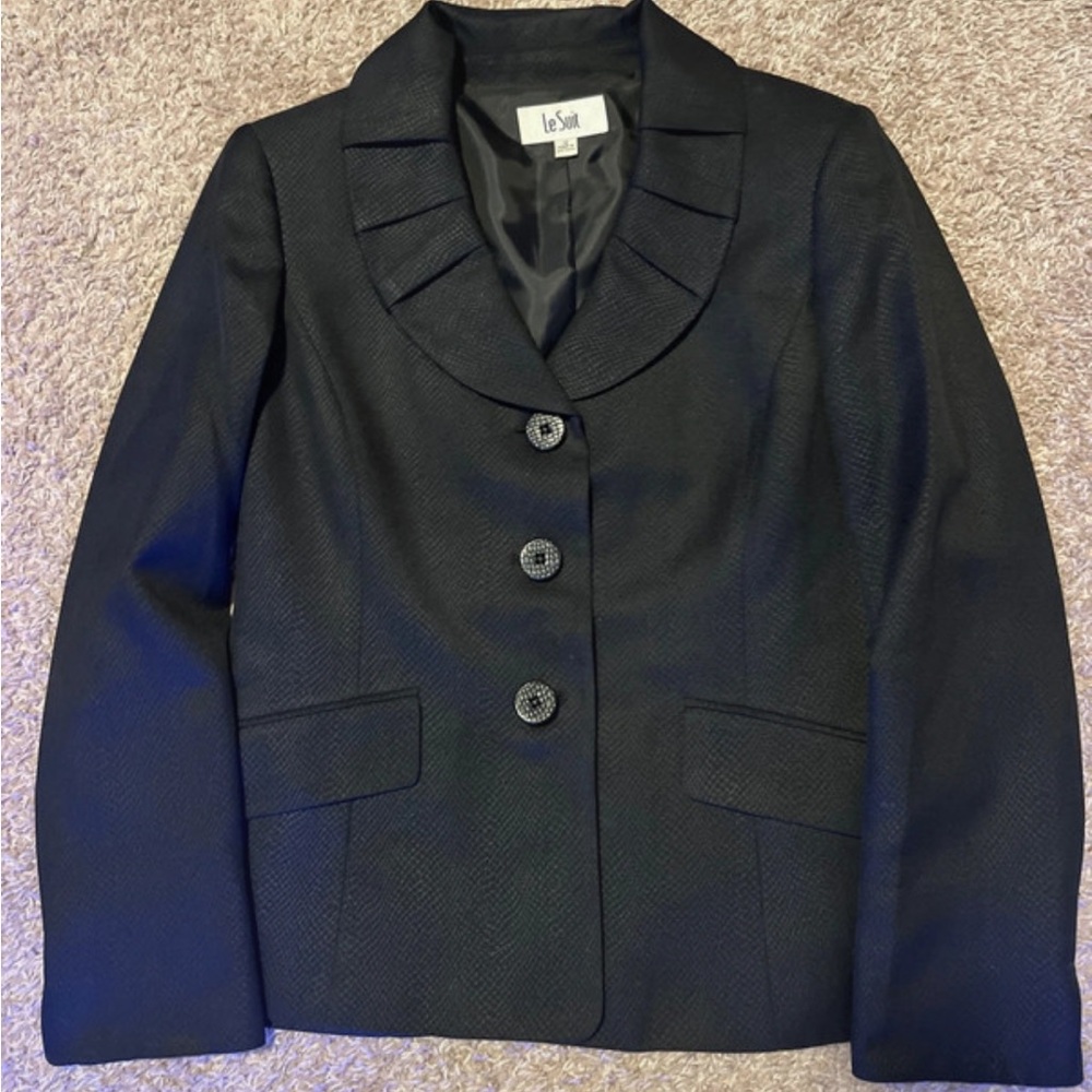 Structured blazer